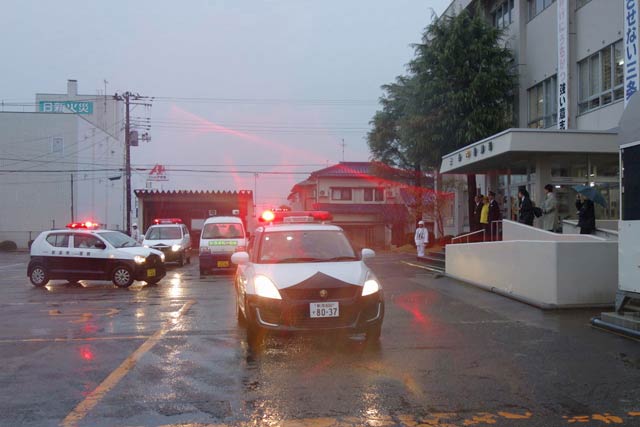 三条署で行われた交通死亡事故シャットアウト緊急対策の出動式