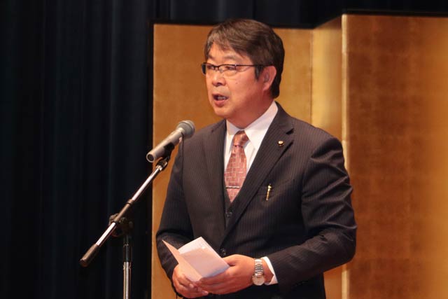 中山市議会議長