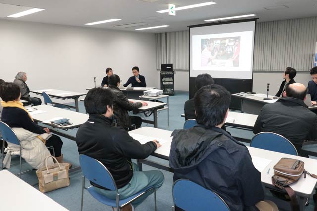 25日開かれた「燕三条 工場の祭典」に向けた参加説明会