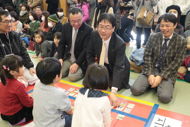 市長ら市役所チームも参戦