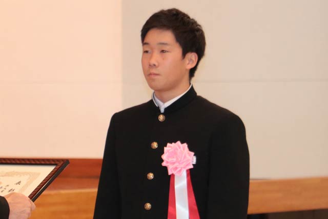 赤塚堅太［平成29年度全国中学校体育大会　第57回全国中学校水泳競技大会400mフリーリレー　3位］