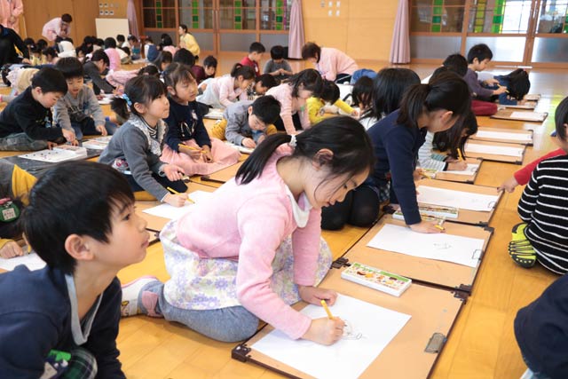掛け軸の道真を描く