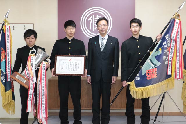 国定傘寿市長を表敬訪問