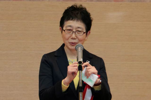 柄沢ヤスリの柄沢良子代表取締役