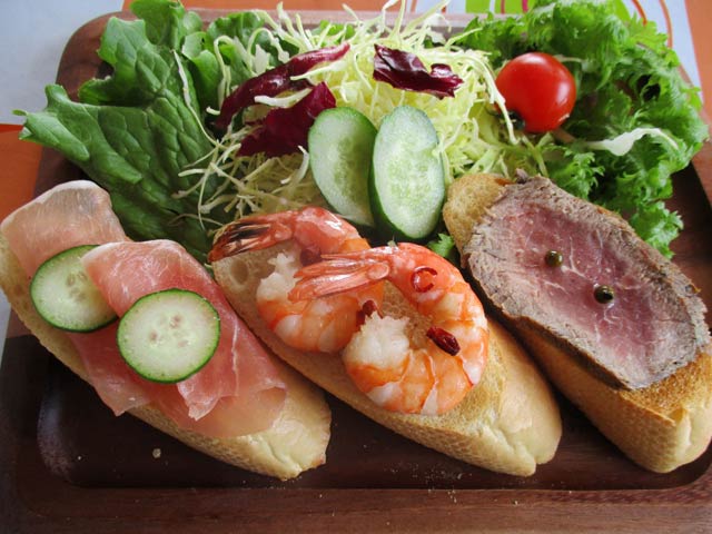 バケットランチ'