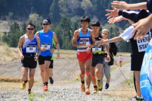 ことし最高で夏日となる27.8度の季節外れの暑さ