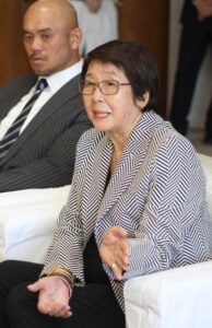 2016年10月15日に名誉市民の称号の贈呈式で三条市役所を訪れた馬場元子さん