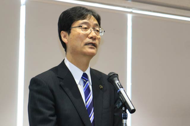 訓示を述べる鈴木市長