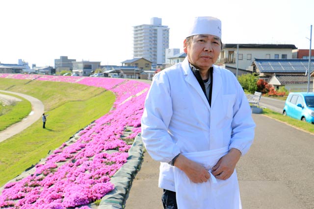 朝草会の山崎会長