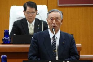 議長に就いた阿部市議