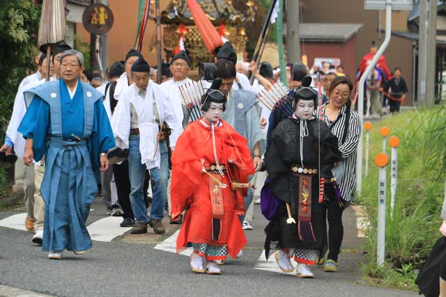 特徴的な右大臣と左大臣