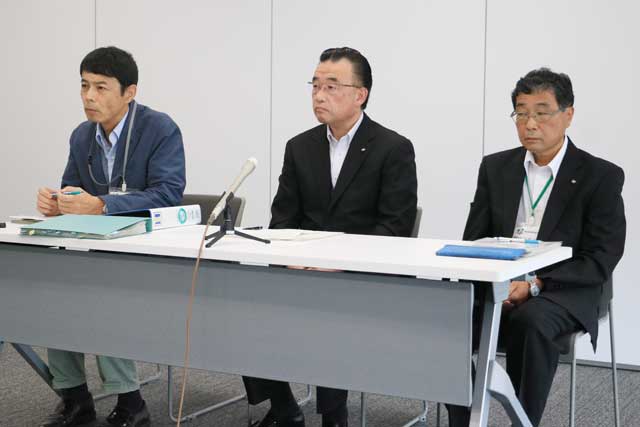 燕市教委の会見
