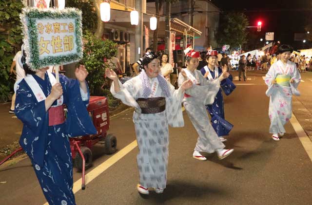 分水商工会女性部「ゆかた微人」