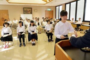 弥彦村が友好都市のモンゴル国エルデネ村へ中学生6人を2年ぶり2回目の派遣