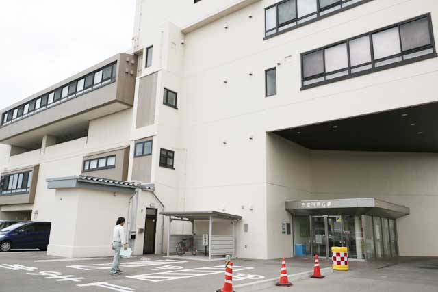 避難所を開設した燕庁舎