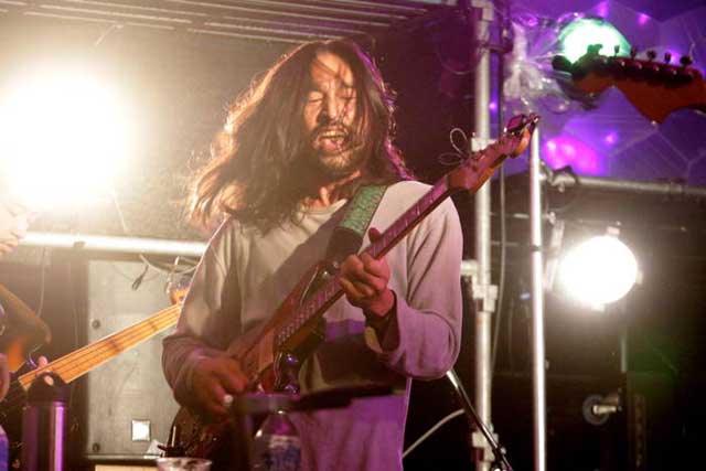 犬式の三宅洋平