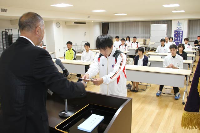一般社団法人燕市スポーツ協会が第73回国民体育大会「福井しあわせ元気国体」と第18回全国障害者スポーツ大会「福井しあわせ元気大会」の選手等激励会