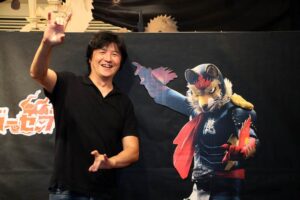 映画公開間近の特撮ヒーロー・トチオンガーセブンの展示会