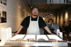 「AMEYA AISU」あずきアイスを復活させたおとななアイス店