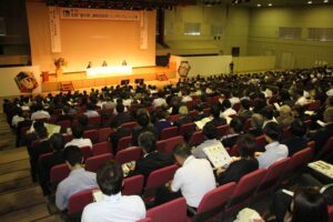 道の駅 燕三条地場産業振興センターで開かれている「第7回『全国道の駅』連絡会総会・シンポジウム in 三条」