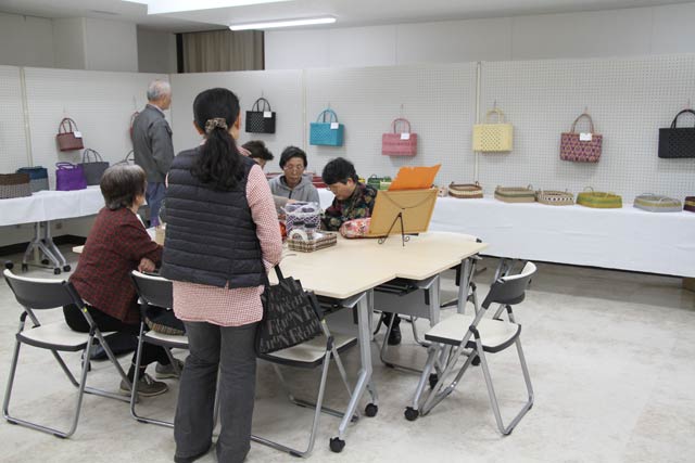 クラフトバンドつばめ（クラフトバンド）