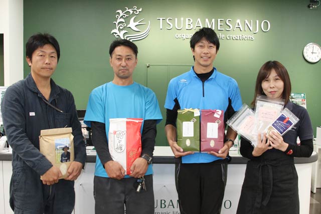左から川上農場、亜倶璃さんじょう、内山農園、だし屋ジャパン