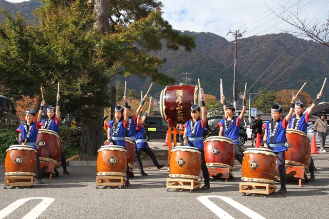 弥彦山太鼓