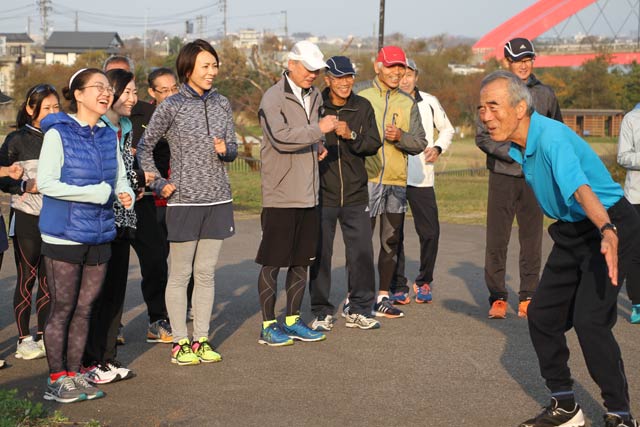 参加者の笑顔が絶えない