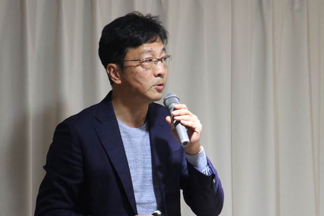 基調講演の講師の川島高之さん