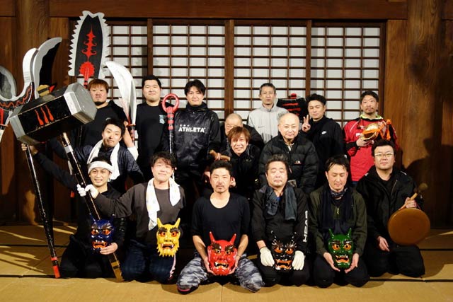 本成寺鬼踊り奉讃会のメンバー
