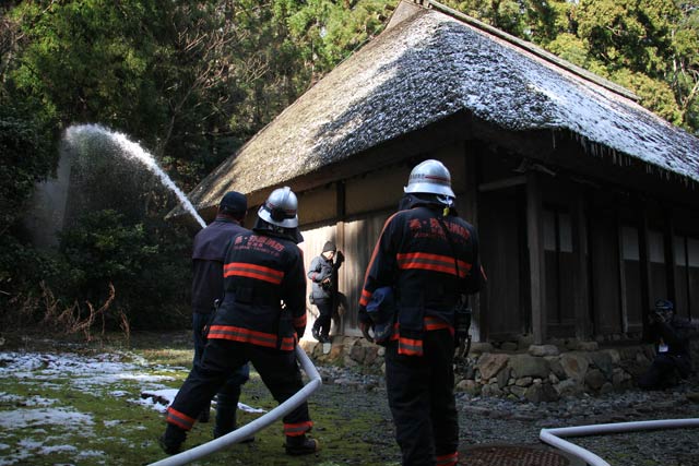 旧武石家住宅で行われた防火訓練