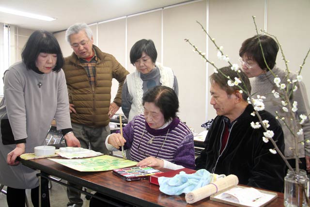 扉を開けて行った6日の三条市中央公民館主催文化入門講座・日本画入門講座