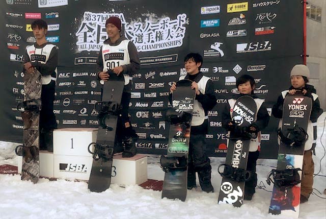 5位になった3月5日のJSBA全日本スノーボード選手権大会表彰式