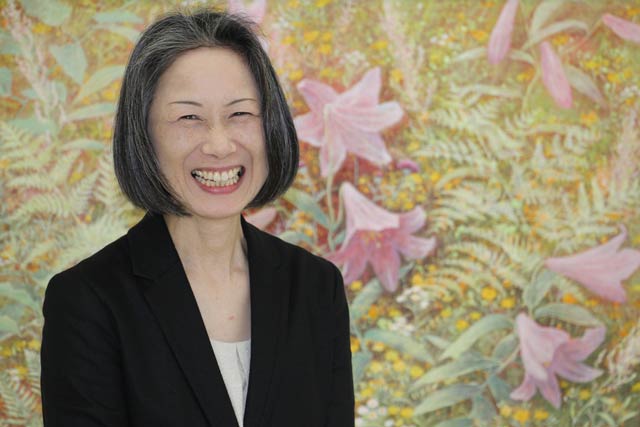三条市若手芸術家支援事業第6弾はヒメサユリを描く渡辺美保子さん