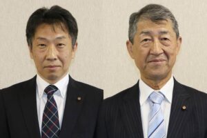 加茂市議会議長に滝沢氏、副議長に中野氏