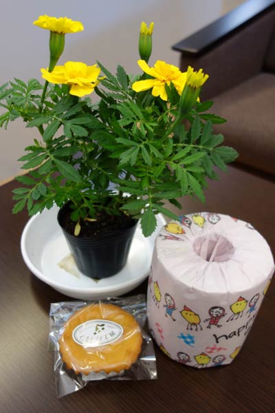 限定100の来場者フ?レセ?ント