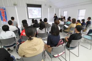 寺子屋つばさ100km徒歩の旅の中高生スタッフ14人が研修開始