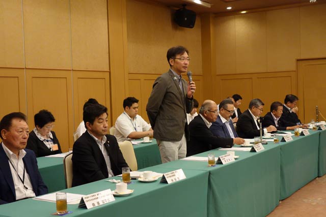 国定三条市長
