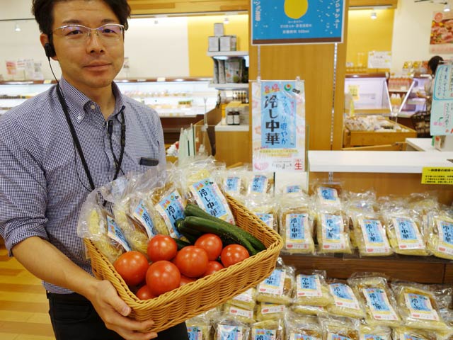「ただいまーと」が開発、発売した中華めんの冷やし中華「スッキリ爽やか旨塩冷し中華」