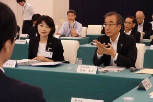 知事と県央市町村長が懇談 県央基幹病院が話題の中心