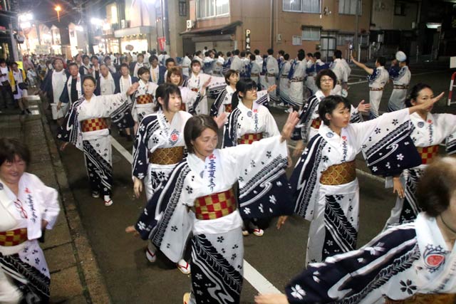 第15回三条夏まつりの市民民謡踊り流し