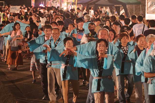 盆踊り