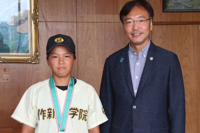 国定市長と