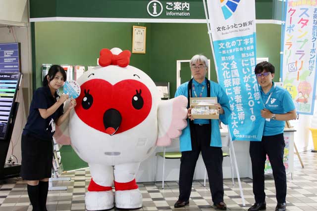 新潟・阿賀スイーツライン菓プロジェクトのメディアキャラバン
