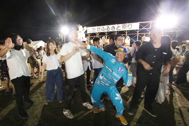 盆踊り