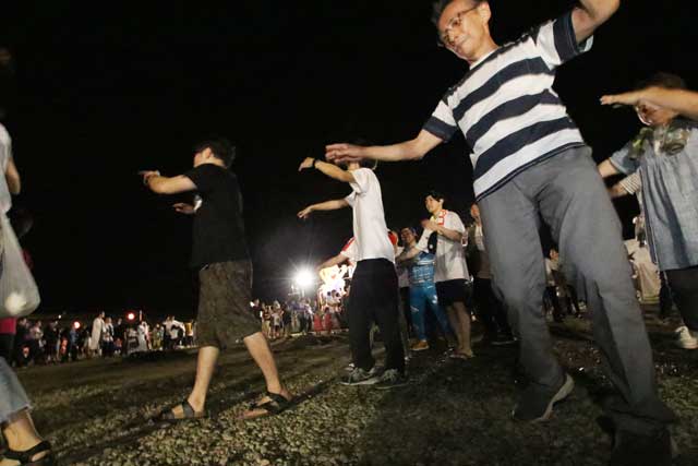 盆踊り
