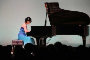 田上町交流会館の開館記念コンサート