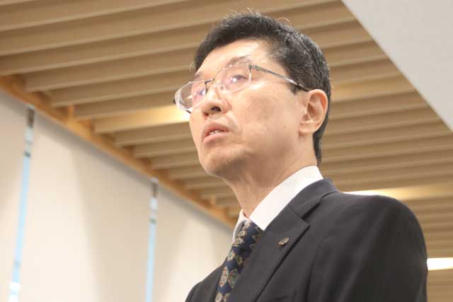 秋山院長