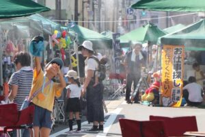 台風接近のフェーン現象で三条は35.8度
