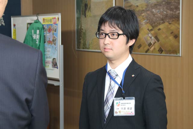 郡山市で家屋の被害認定調査を行うチームにいがたの一員として派遣する平沢さん